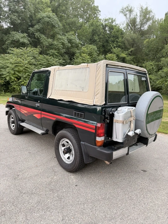 1999 Toyota J100 Land Cruiser - Image 8 of 31