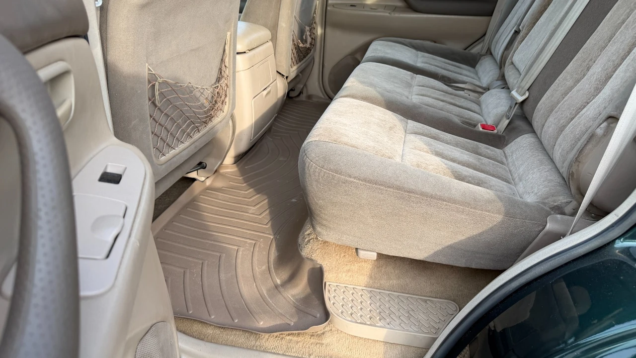 1999 Toyota J100 Land Cruiser - Image 25 of 31