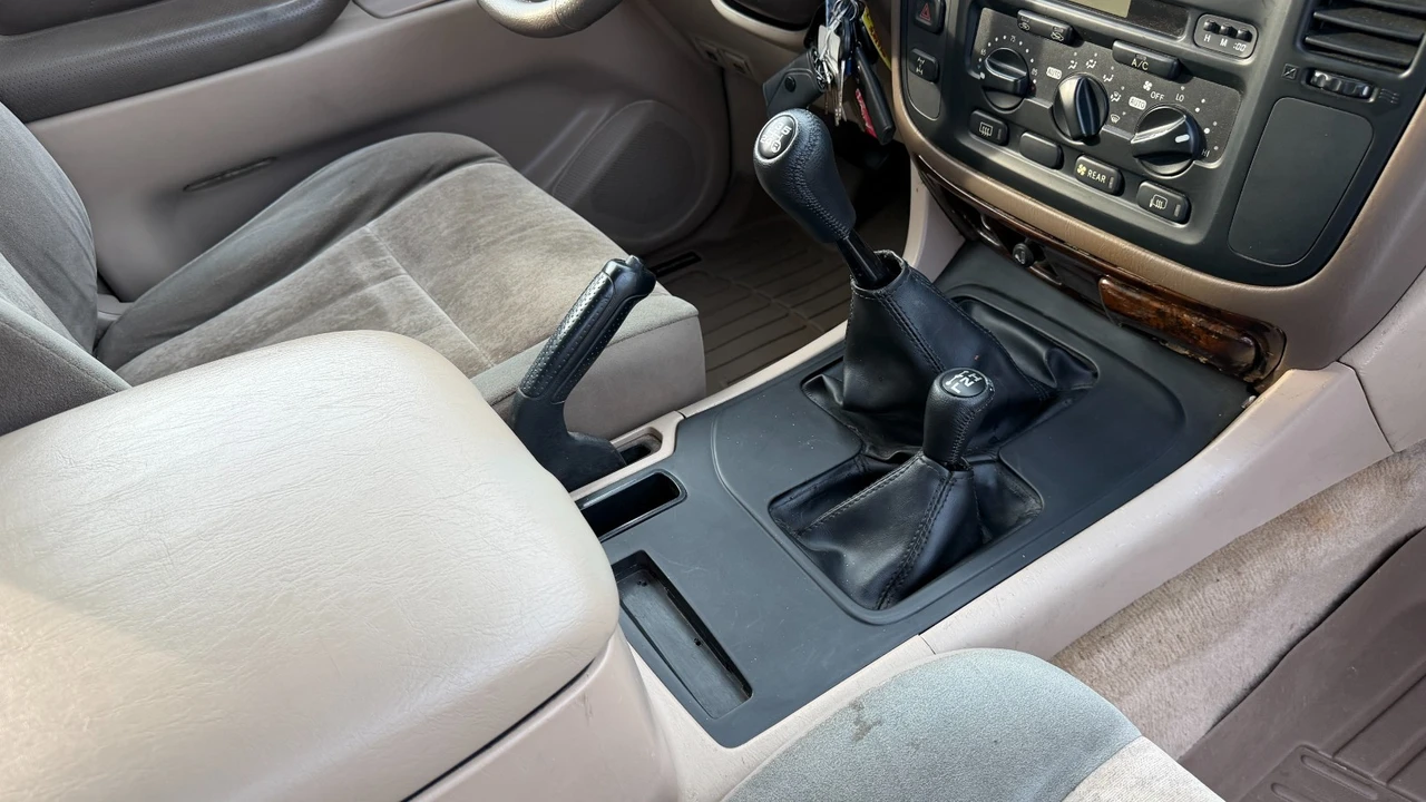 1999 Toyota J100 Land Cruiser - Image 31 of 31