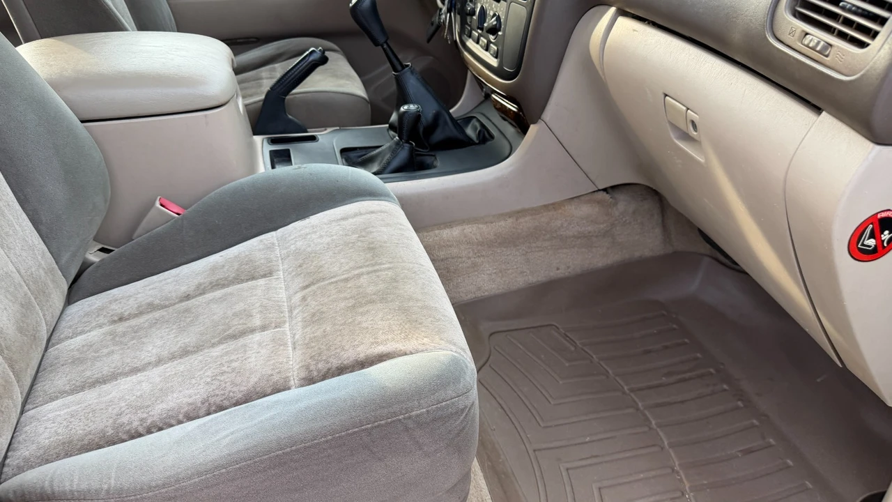 1999 Toyota J100 Land Cruiser - Image 30 of 31