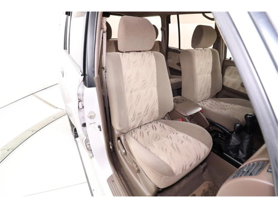 1999 Toyota J100 Land Cruiser - Image 18 of 31