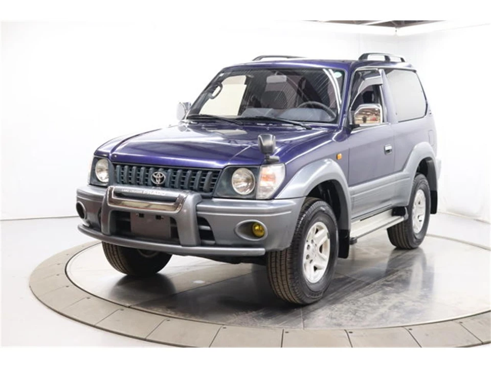 1999 Toyota J100 Land Cruiser - Image 2 of 31