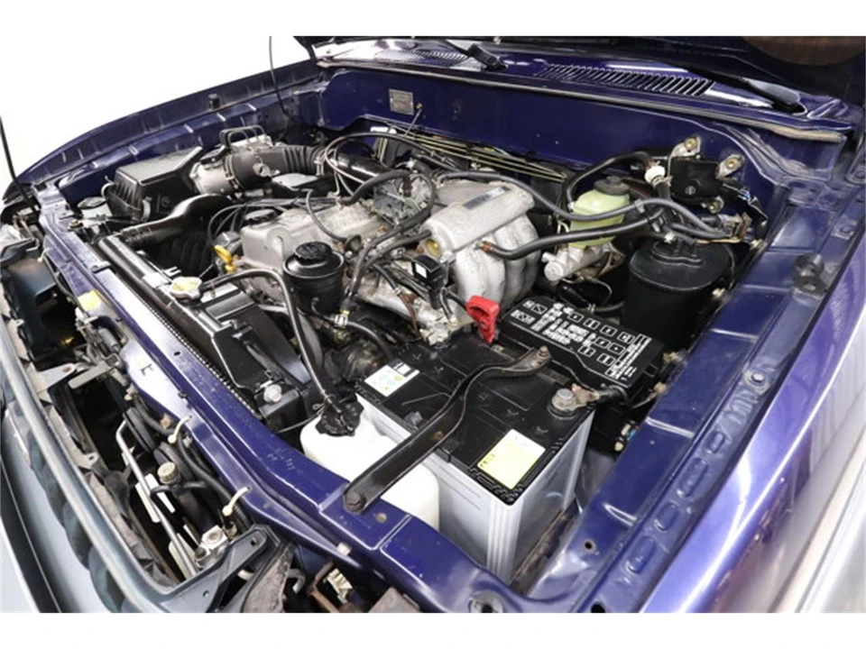 1999 Toyota J100 Land Cruiser - Image 24 of 31