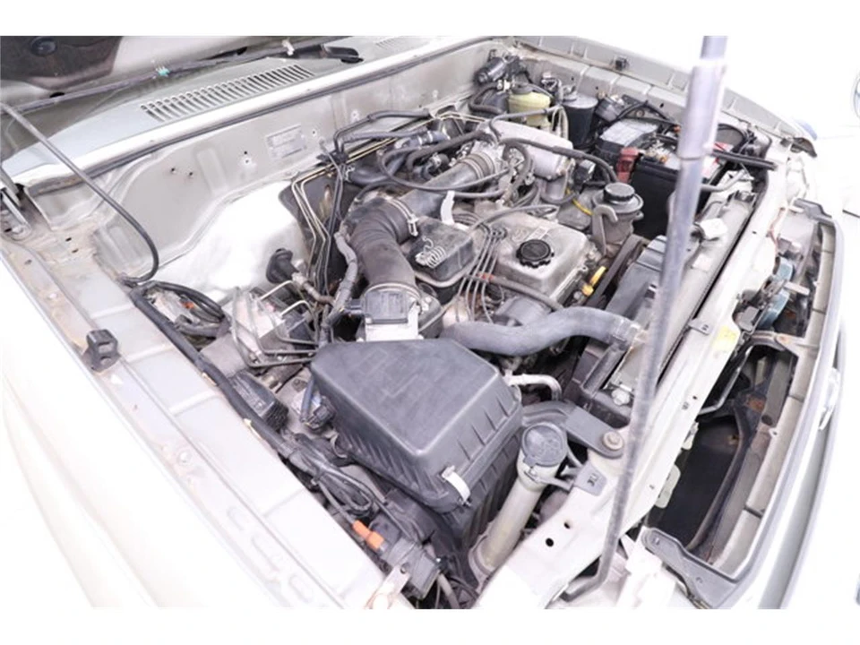 1999 Toyota J100 Land Cruiser - Image 27 of 31