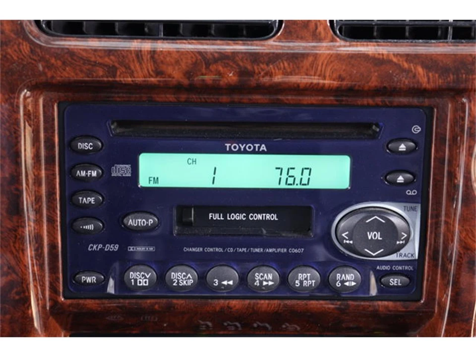 1999 Toyota J100 Land Cruiser - Image 12 of 31