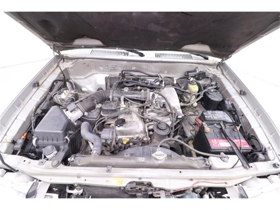1999 Toyota J100 Land Cruiser - Image 28 of 31