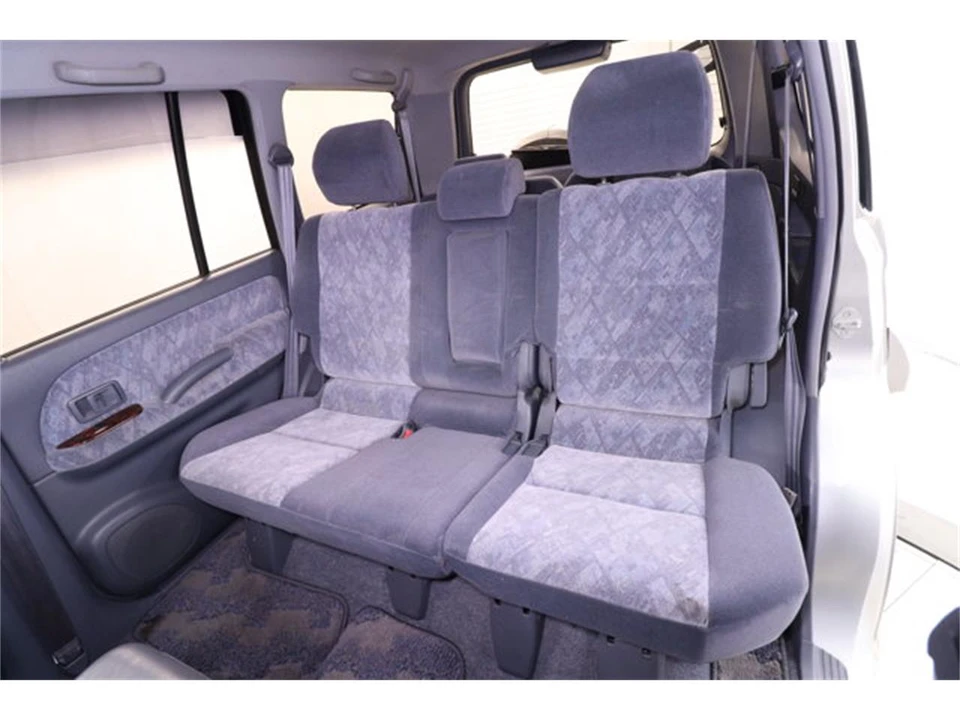 1999 Toyota J100 Land Cruiser - Image 20 of 31