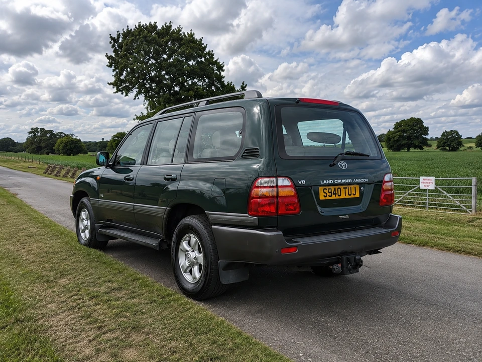 1999 Toyota J100 Land Cruiser - Image 3 of 30