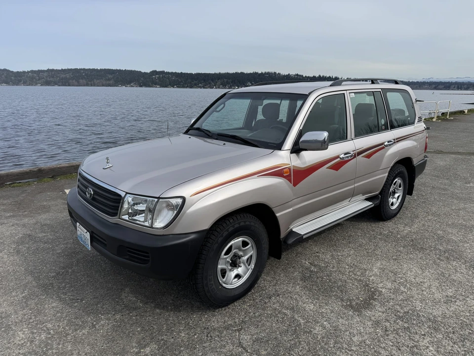 1999 Toyota J100 Land Cruiser - Image 6 of 31