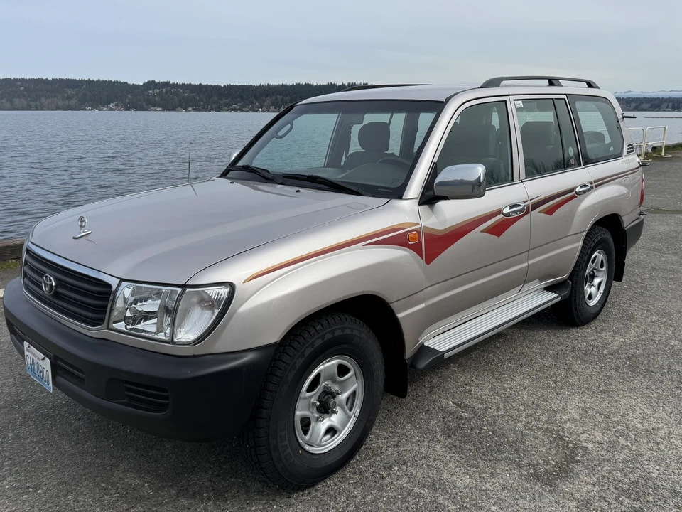 1999 Toyota J100 Land Cruiser - Image 9 of 31