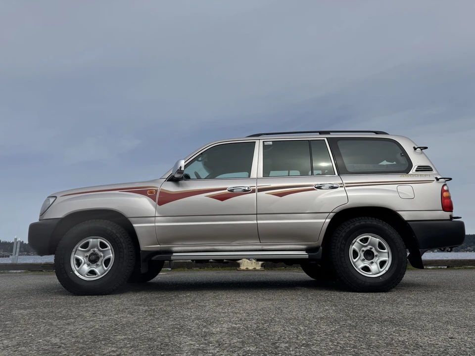 1999 Toyota J100 Land Cruiser - Image 17 of 31