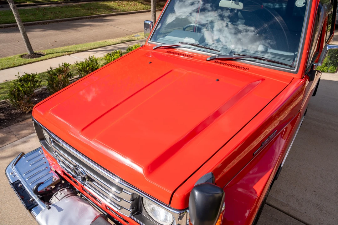 1999 Toyota J70 Land Cruiser - Image 20 of 31