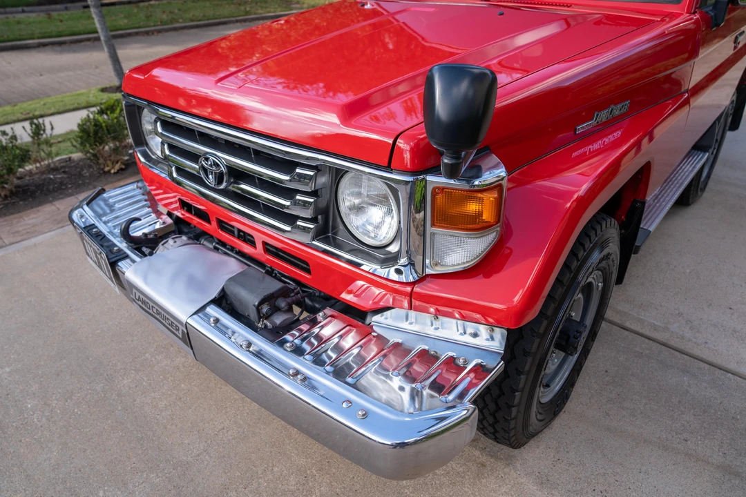 1999 Toyota J70 Land Cruiser - Image 19 of 31