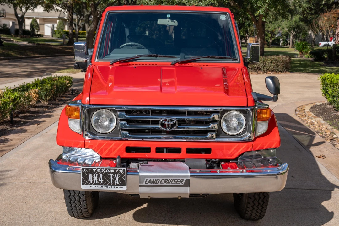 1999 Toyota J70 Land Cruiser - Image 6 of 31