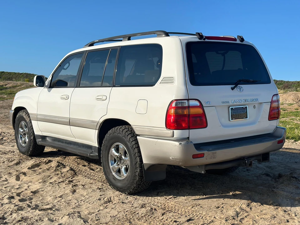 1999 Toyota J70 Land Cruiser - Image 10 of 31