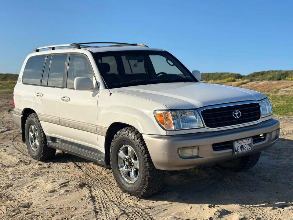 1999 Toyota J70 Land Cruiser - Image 13 of 31
