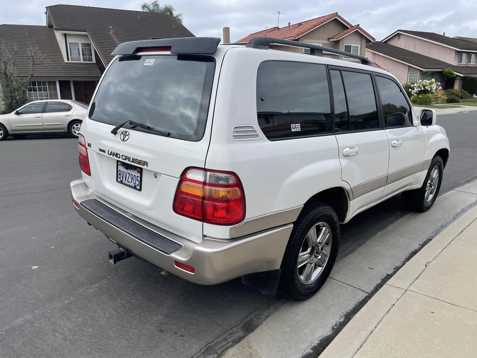 1999 Toyota J100 Land Cruiser - Image 15 of 31