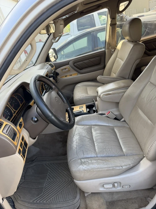 1999 Toyota J100 Land Cruiser - Image 5 of 8
