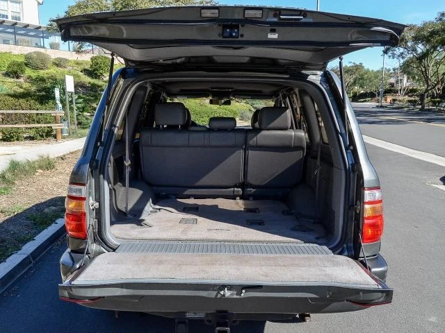 1999 Toyota J100 Land Cruiser - Image 29 of 31