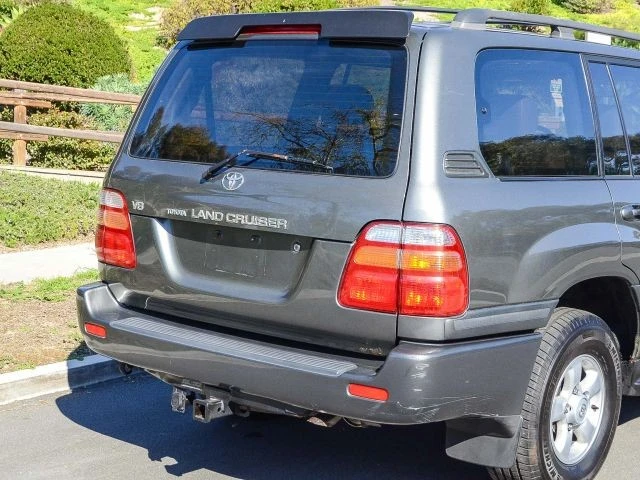 1999 Toyota J100 Land Cruiser - Image 12 of 31