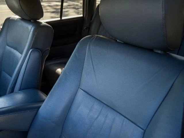 1999 Toyota J100 Land Cruiser - Image 26 of 31