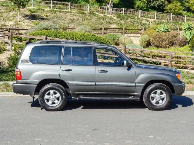 1999 Toyota J100 Land Cruiser - Image 7 of 31