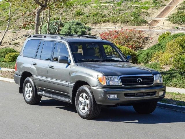 1999 Toyota J100 Land Cruiser - Image 8 of 31