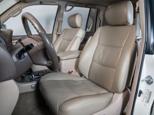 1999 Toyota J100 Land Cruiser - Image 11 of 17