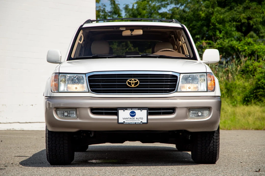 1999 Toyota J100 Land Cruiser - Image 7 of 31
