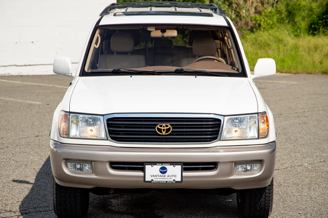 1999 Toyota J100 Land Cruiser - Image 5 of 31
