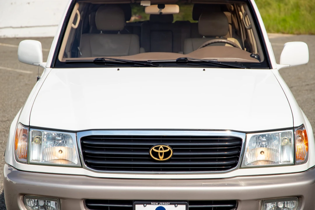 1999 Toyota J100 Land Cruiser - Image 24 of 31