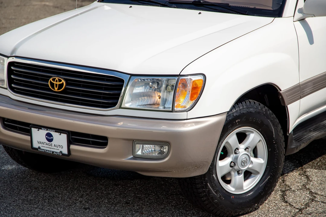 1999 Toyota J100 Land Cruiser - Image 26 of 31