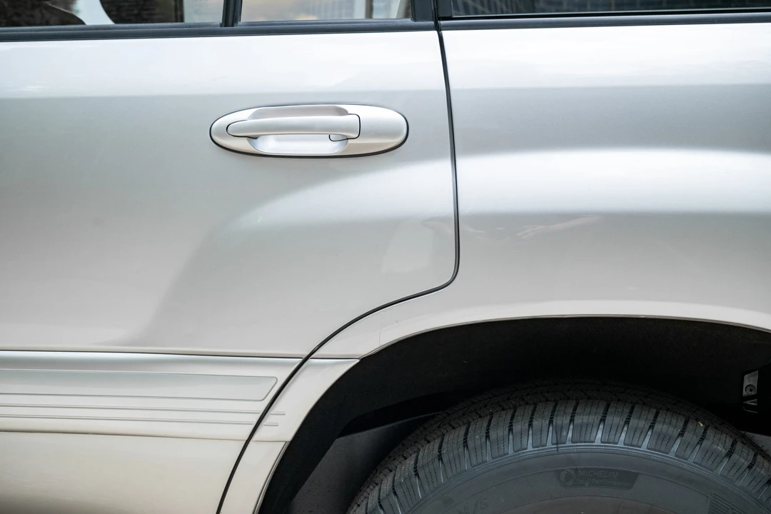 1999 Toyota J100 Land Cruiser - Image 27 of 31