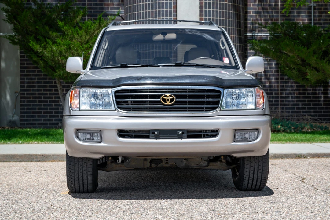 1999 Toyota J100 Land Cruiser - Image 3 of 31