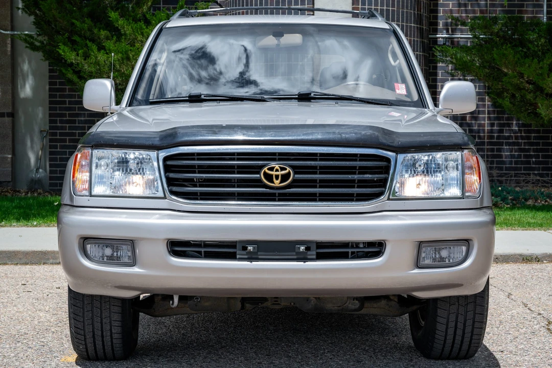 1999 Toyota J100 Land Cruiser - Image 4 of 31