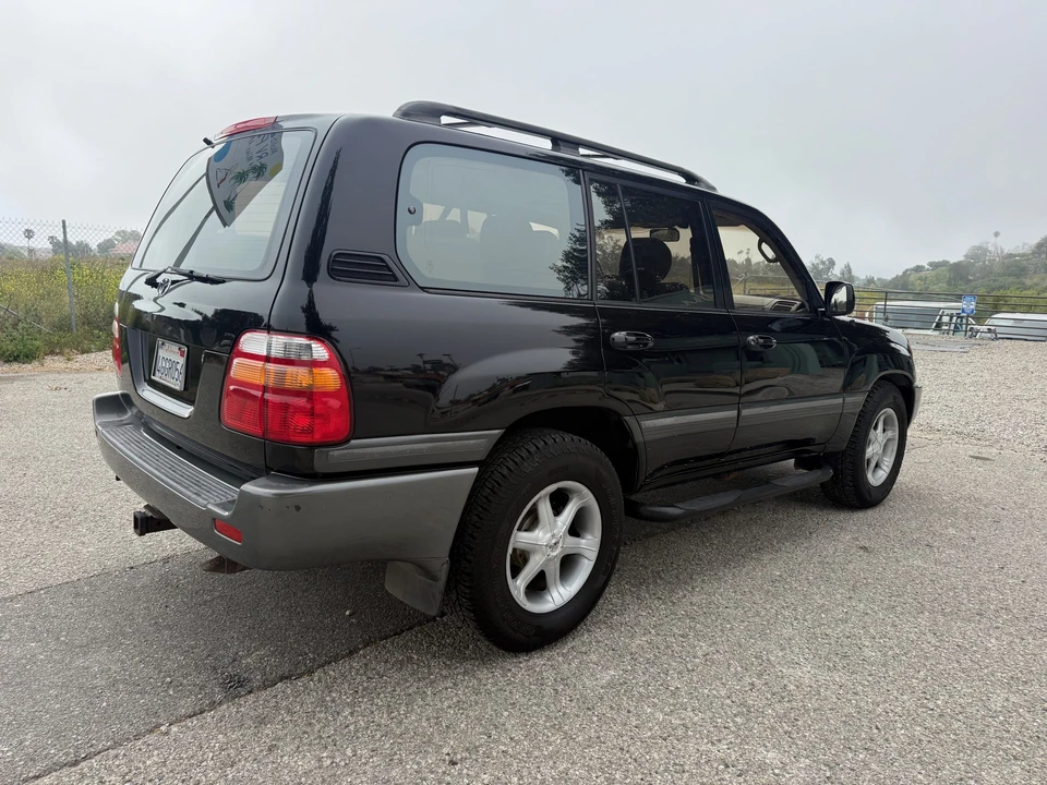 1999 Toyota J100 Land Cruiser - Image 11 of 31