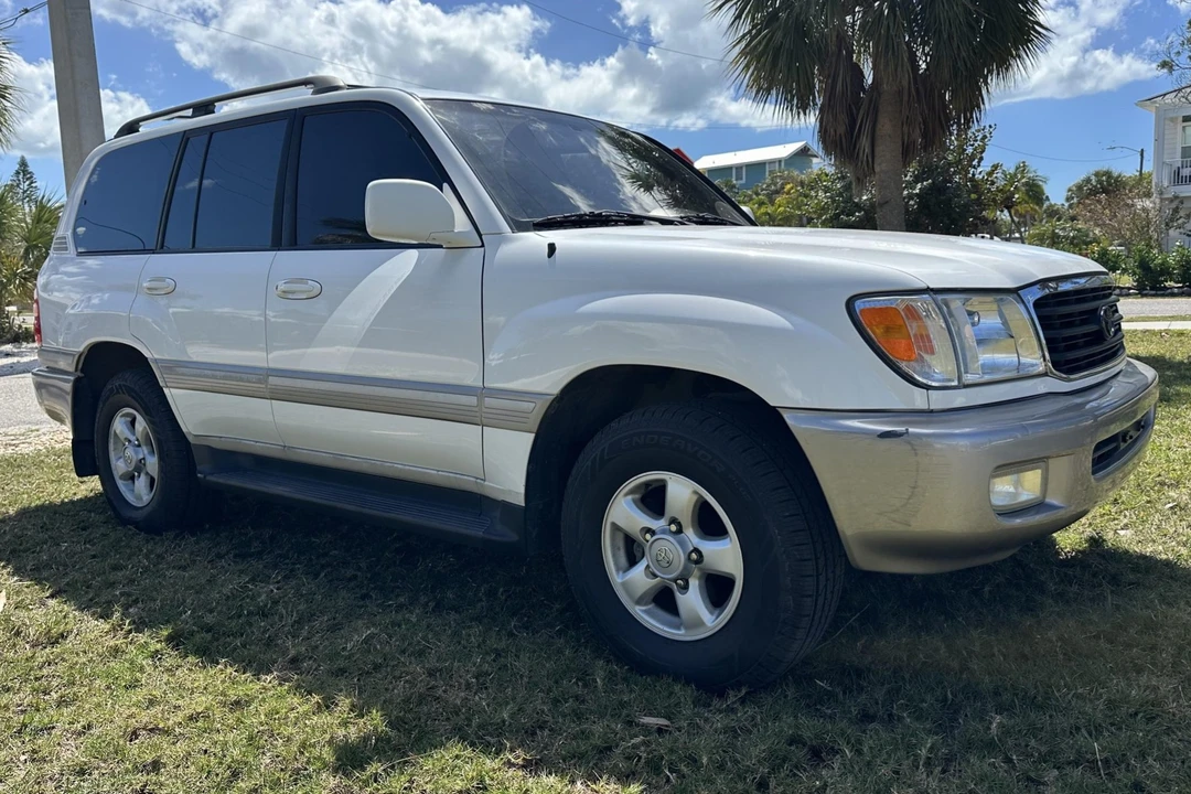 1999 Toyota J100 Land Cruiser - Image 3 of 7