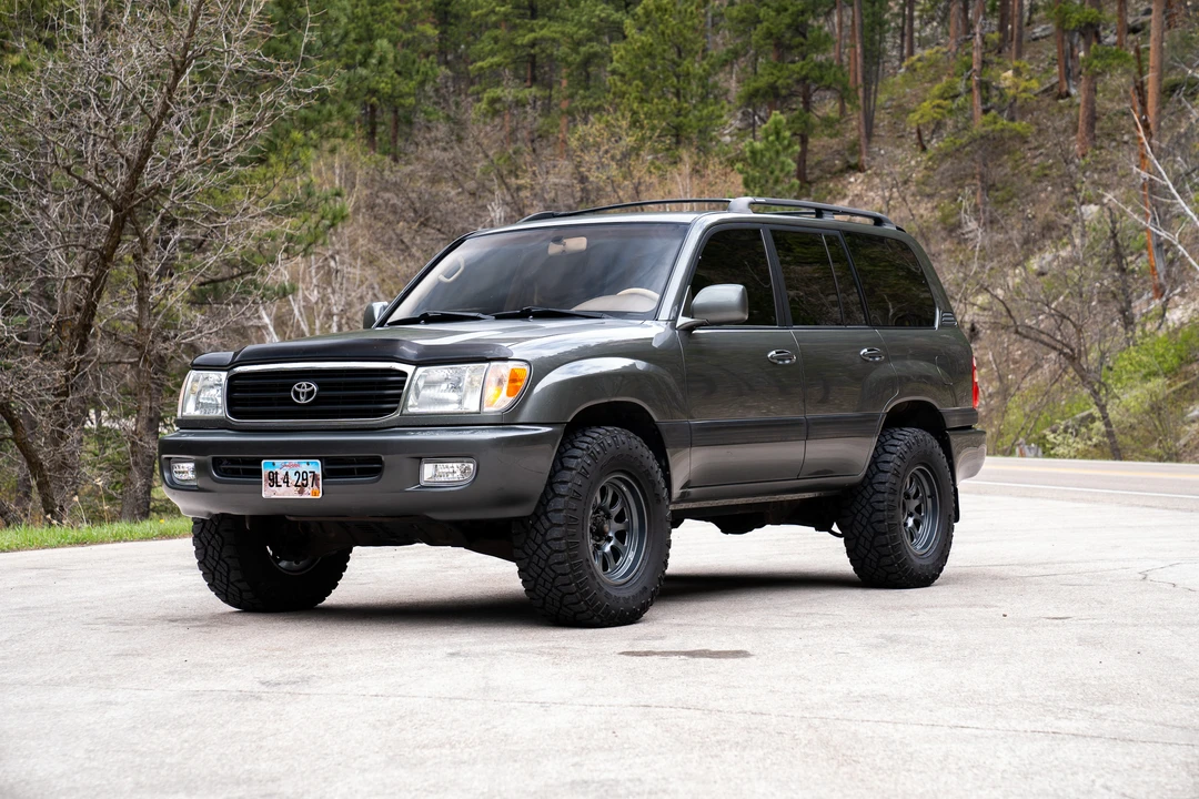 1999 Toyota J100 Land Cruiser - Image 3 of 31