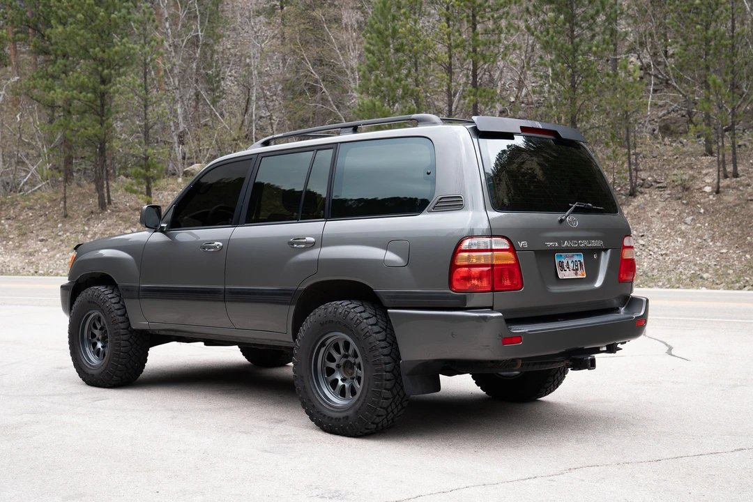 1999 Toyota J100 Land Cruiser - Image 14 of 31