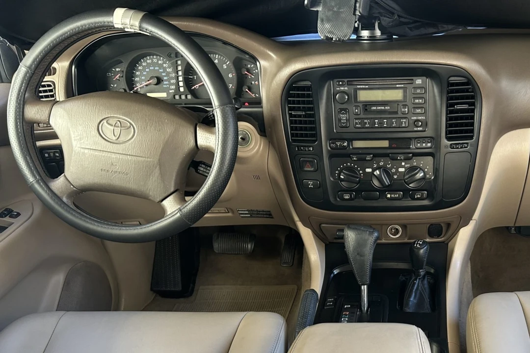 1999 Toyota J100 Land Cruiser - Image 5 of 7