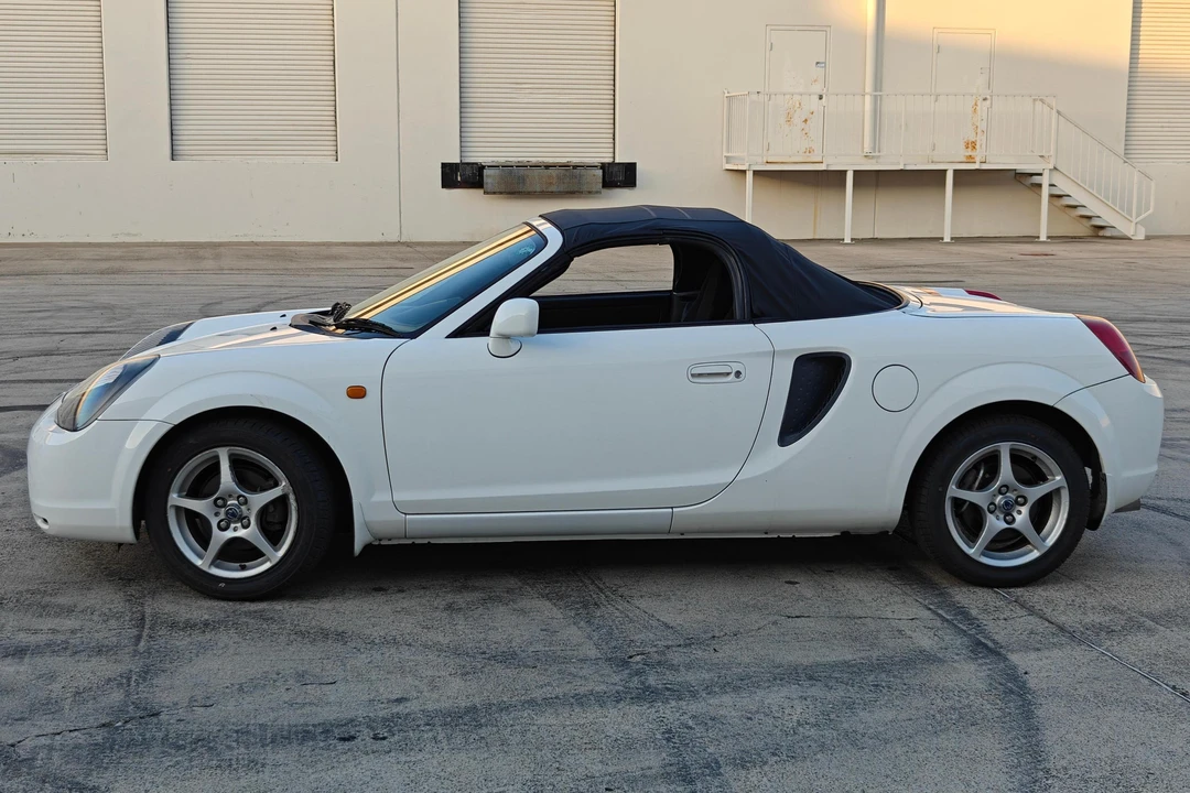 1999 Toyota MR2 Spyder/MR-S - Image 3 of 31