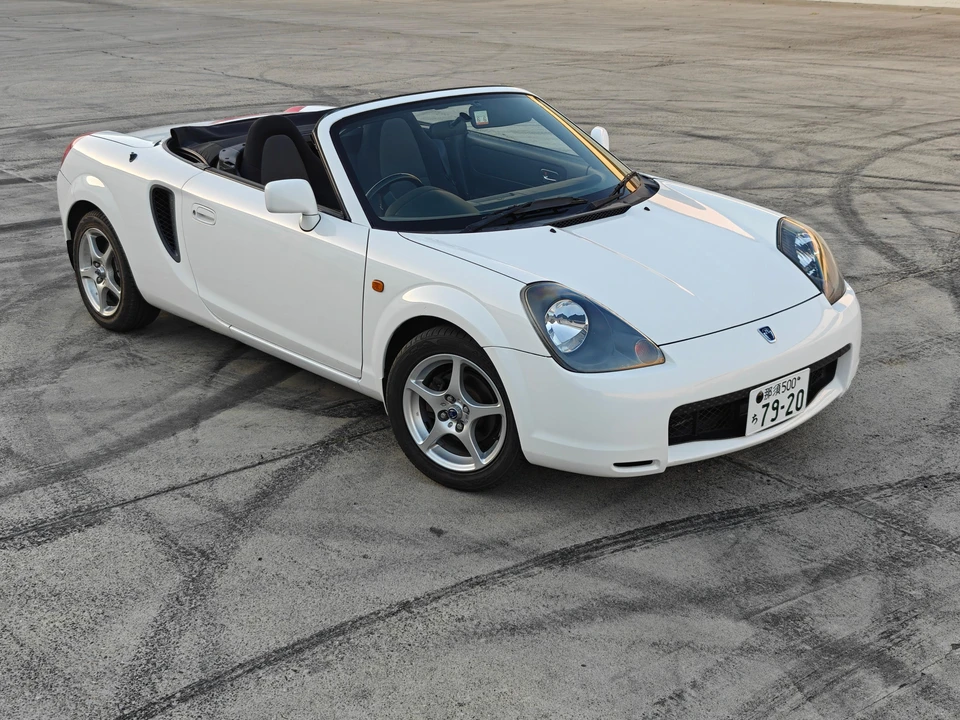 1999 Toyota MR2 Spyder/MR-S - Image 13 of 31
