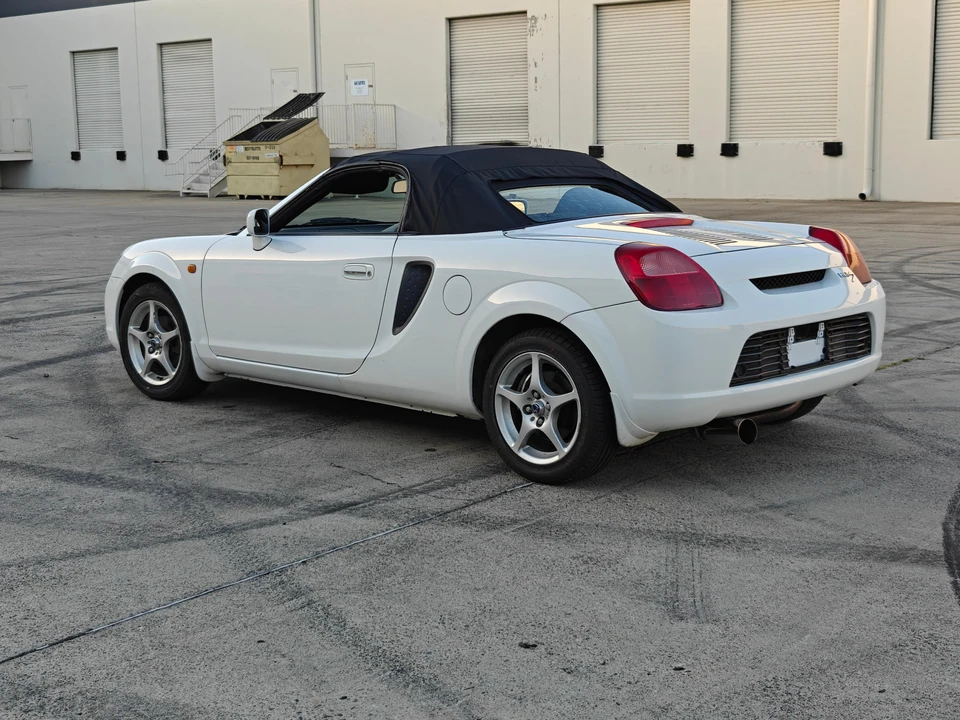 1999 Toyota MR2 Spyder/MR-S - Image 20 of 31