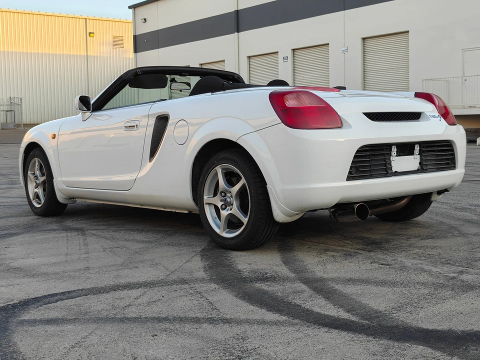 1999 Toyota MR2 Spyder/MR-S - Image 9 of 31
