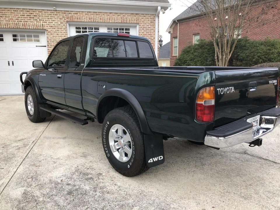 1999 Toyota Tacoma 1st Gen - Image 10 of 31