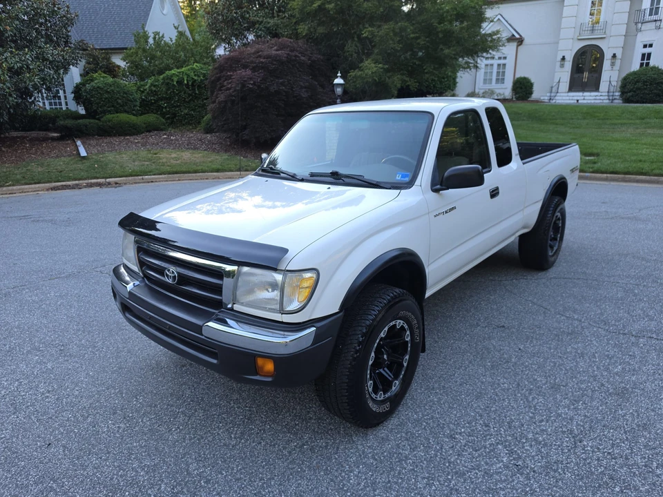 1999 Toyota Tacoma 1st Gen - Image 2 of 31