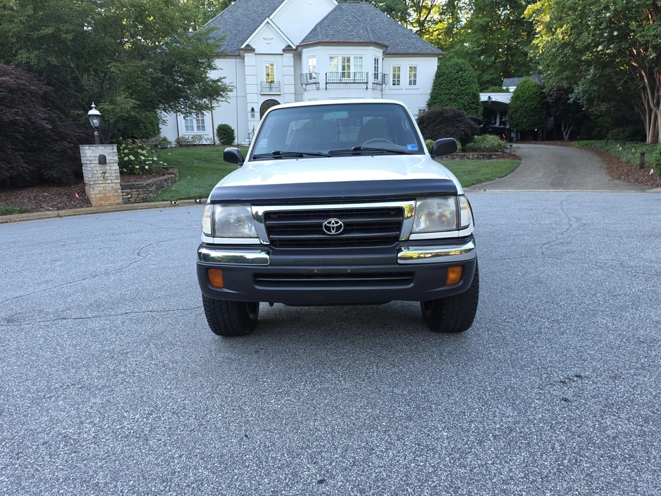 1999 Toyota Tacoma 1st Gen - Image 18 of 31
