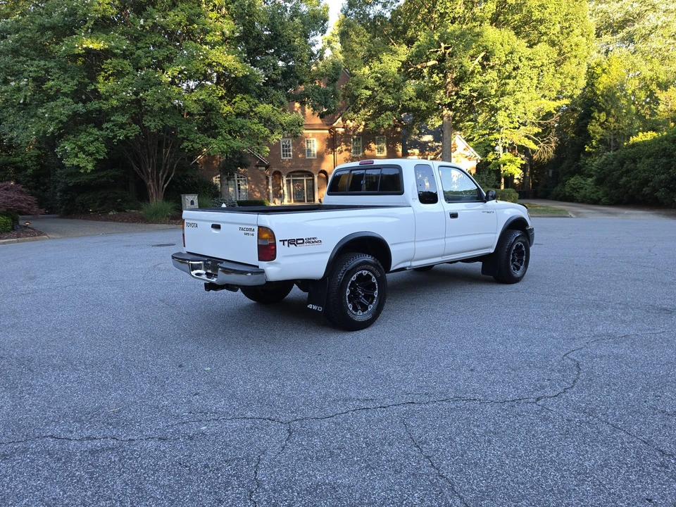 1999 Toyota Tacoma 1st Gen - Image 12 of 31