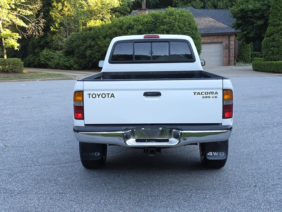 1999 Toyota Tacoma 1st Gen - Image 9 of 31
