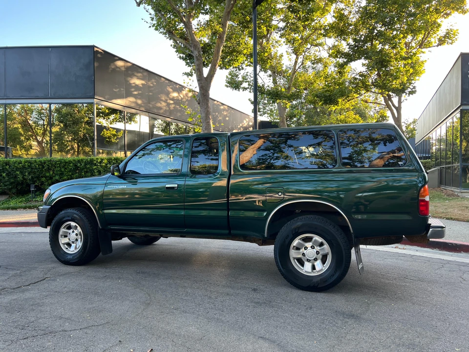 1999 Toyota Tacoma 1st Gen - Image 18 of 31